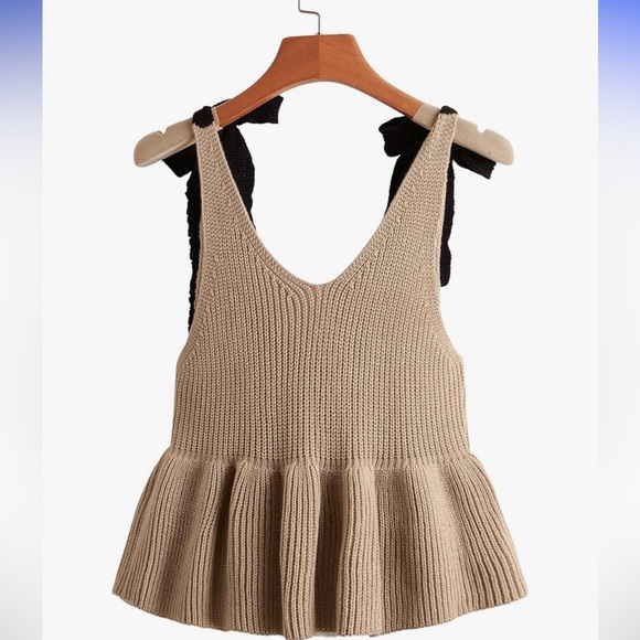 Chic Knit Peplum Top with Bow Straps - Picture 2 of 3